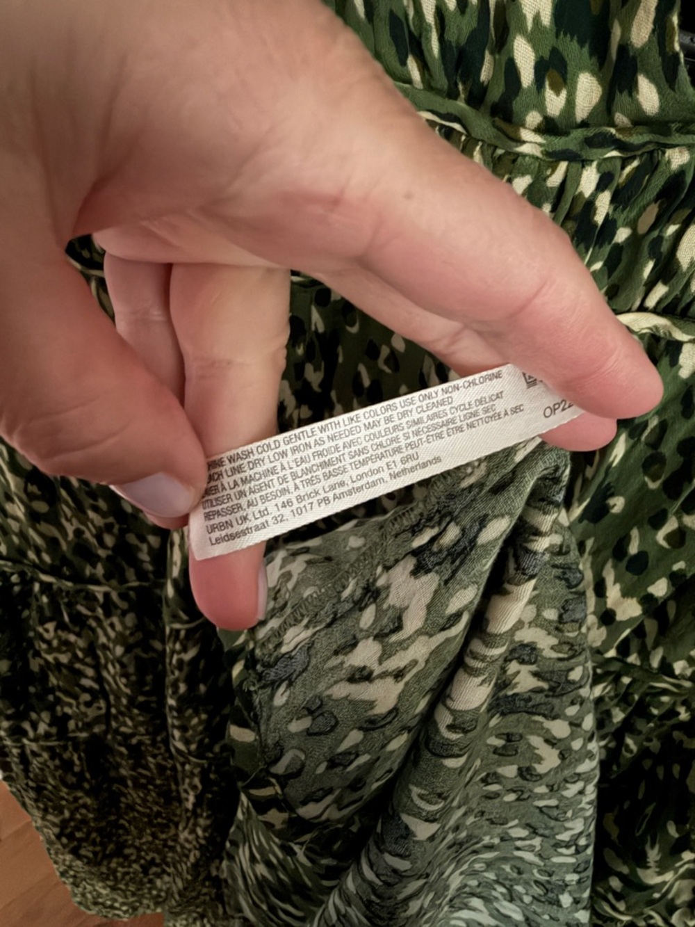 Anthropologie Celandine Sleevrless Plunge Midi Dress Size 1X - Picture 9 of 13